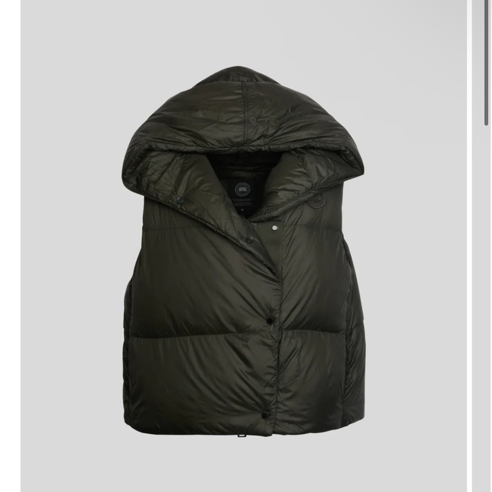 Canada Goose Rhoda Hooded Vest Volcano | Size Women L or Men M